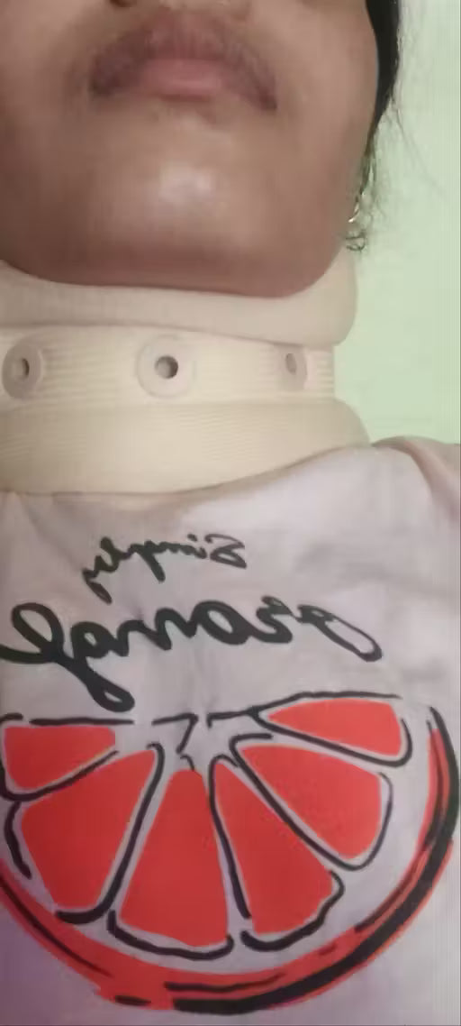 Adjustable Neck Support Brace