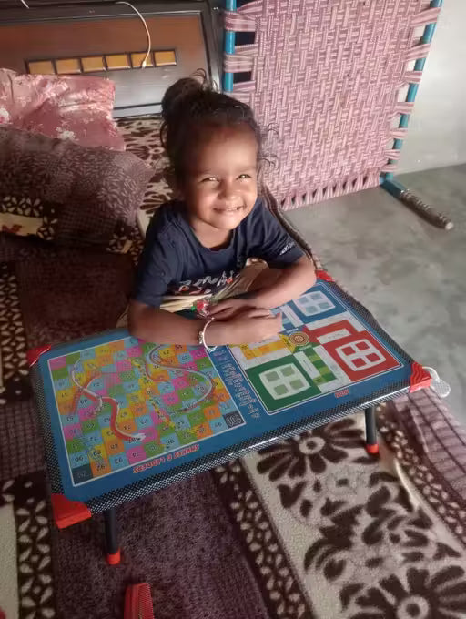 study table ludo print