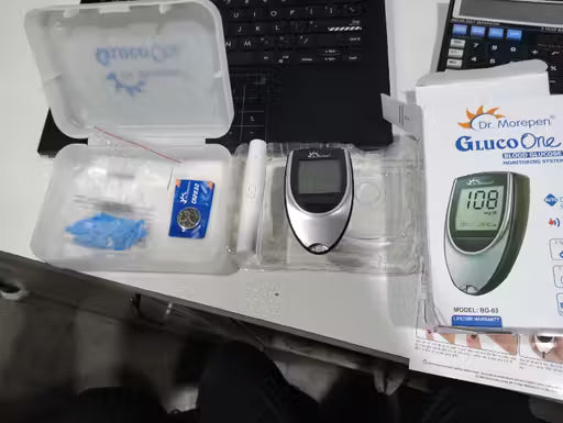 Digital Blood Glucometer