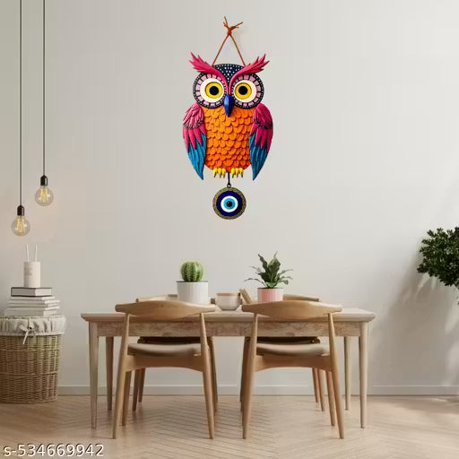 Owl Design Wooden Wall Hanging